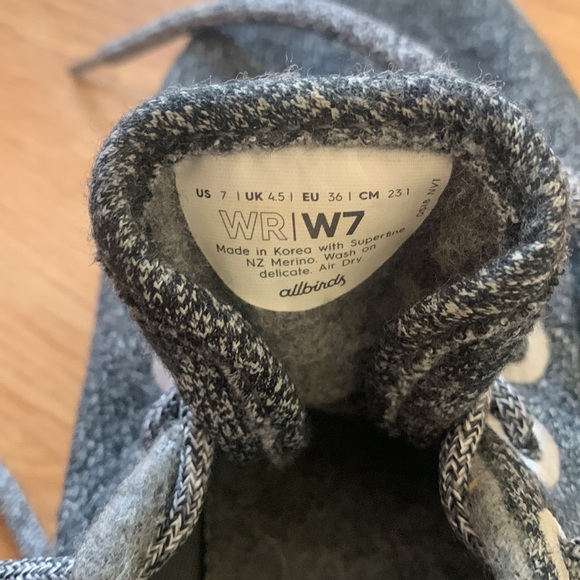 Allbirds Wool Runners - Picture 7 of 7
